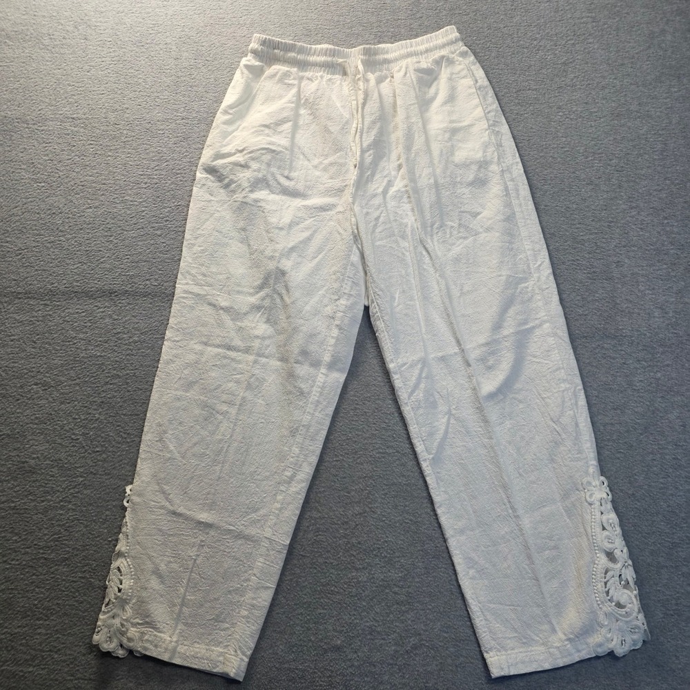 Capri Pants Womens Medium White Elastic‎ Waist Eyelet Lace Hem Cropped Pull On